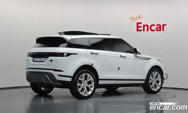 Land Rover Range Rover Evoque 2023 2.0 АКПП, миниатюра 2