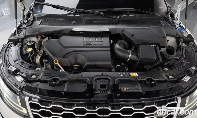 Land Rover Range Rover Evoque 2023 2.0 АКПП, миниатюра 6