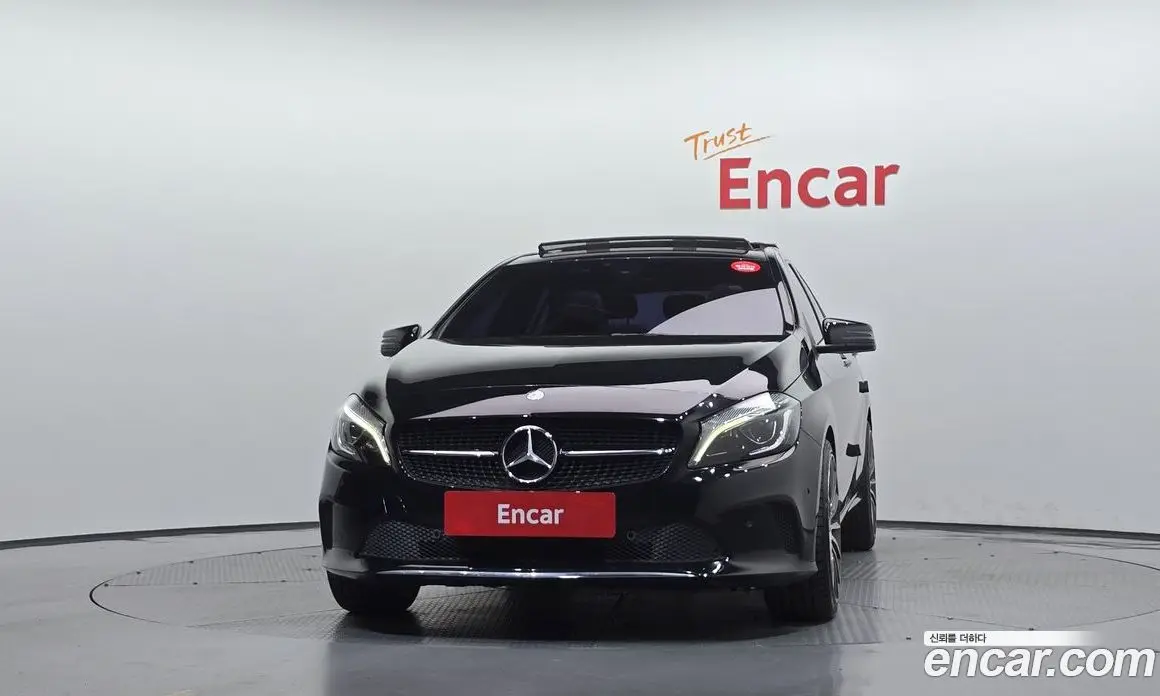 Mercedes-Benz A-Class 2017 1.6 АКПП, фото 3