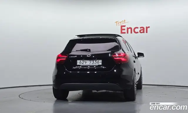 Mercedes-Benz A-Class 2017 1.6 АКПП, миниатюра 4
