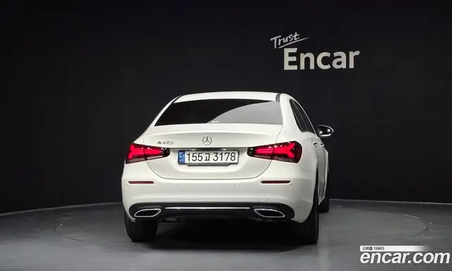 Mercedes-Benz A-Class 2022 2.0 АКПП, миниатюра 2