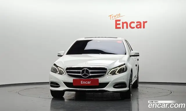 Mercedes-Benz E-Class 2013 2.1 АКПП, миниатюра 3