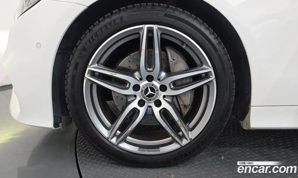 Mercedes-Benz E-Class 2019 1.9 АКПП, фото 5