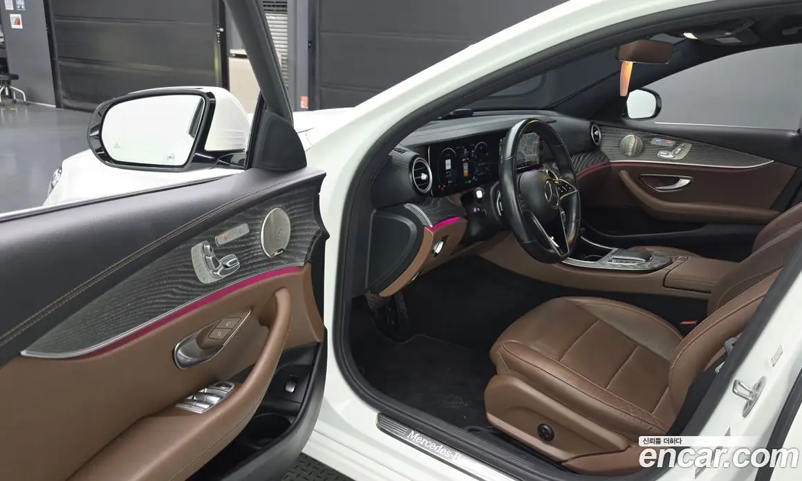 Mercedes-Benz E-Class 2022 2.0 АКПП, фото 13