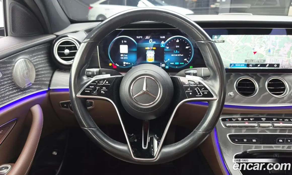 Mercedes-Benz E-Class 2022 2.0 АКПП, фото 19