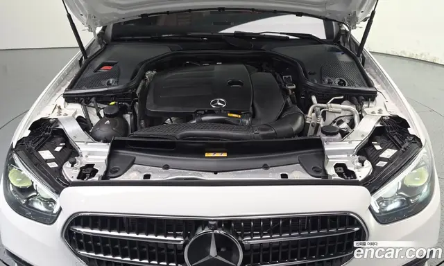 Mercedes-Benz E-Class 2022 2.0 АКПП, миниатюра 6
