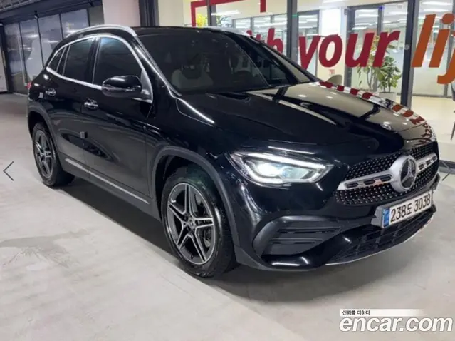 Mercedes-Benz GLA-Class 2020 2.0 АКПП, миниатюра 2