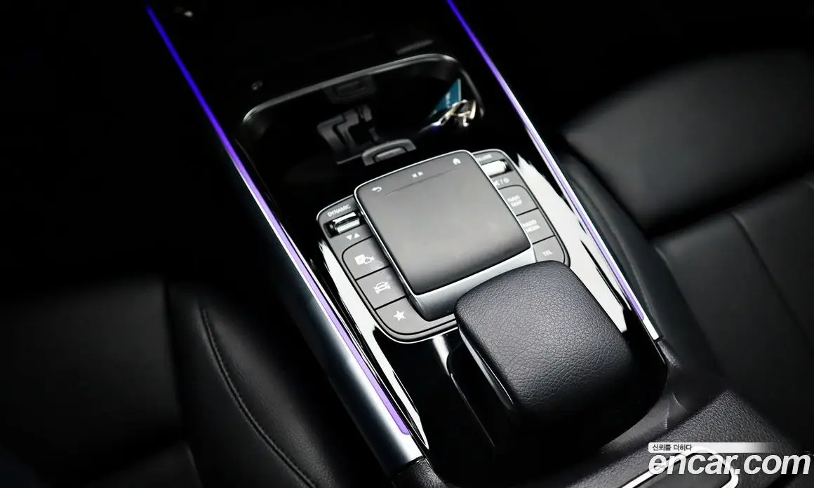Mercedes-Benz GLB-Class 2021 2.0 АКПП, фото 17