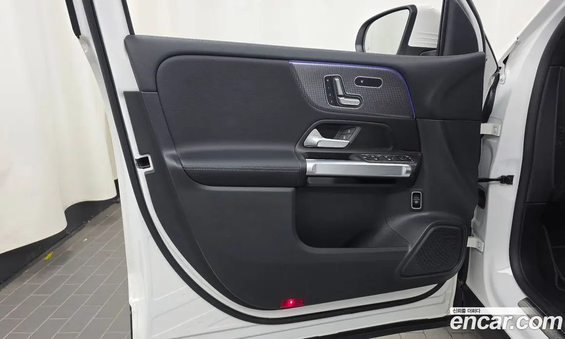 Mercedes-Benz GLB-Class 2022 1.9 АКПП, фото 14