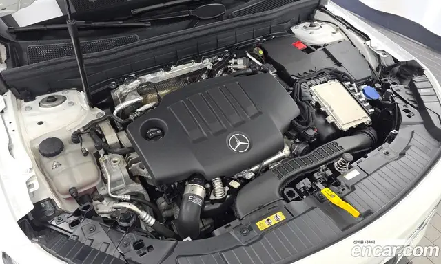 Mercedes-Benz GLB-Class 2022 1.9 АКПП, миниатюра 6