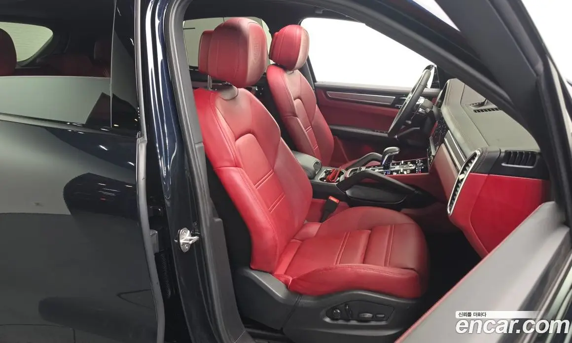 Porsche Cayenne 2023 3.0 АКПП, фото 16