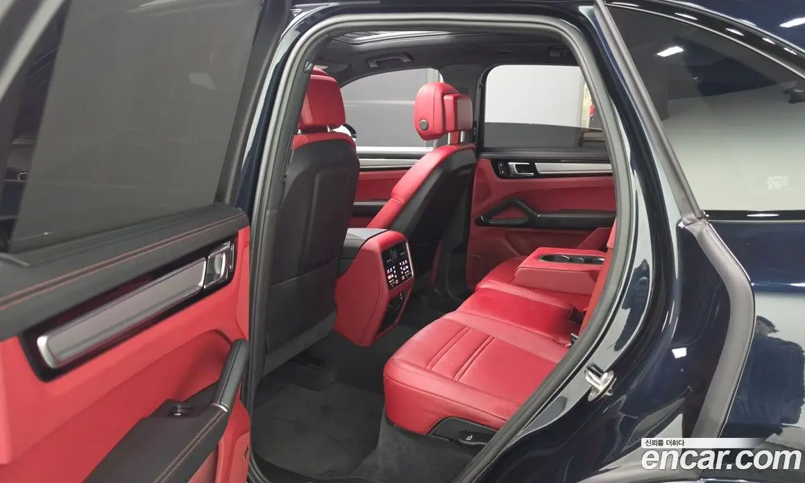 Porsche Cayenne 2023 3.0 АКПП, фото 17
