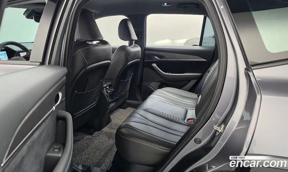 Renault (Samsung) Grand Koleos 2025 1.5 АКПП, фото 17