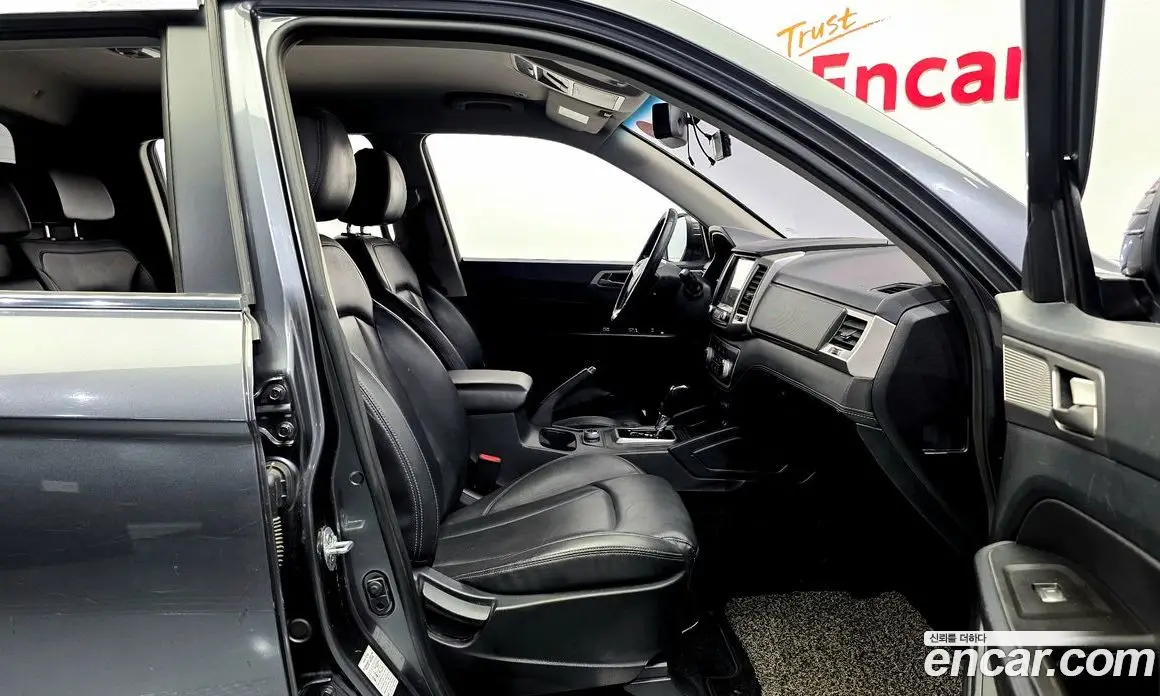 SsangYong Rexton 2018 2.2 АКПП, фото 17