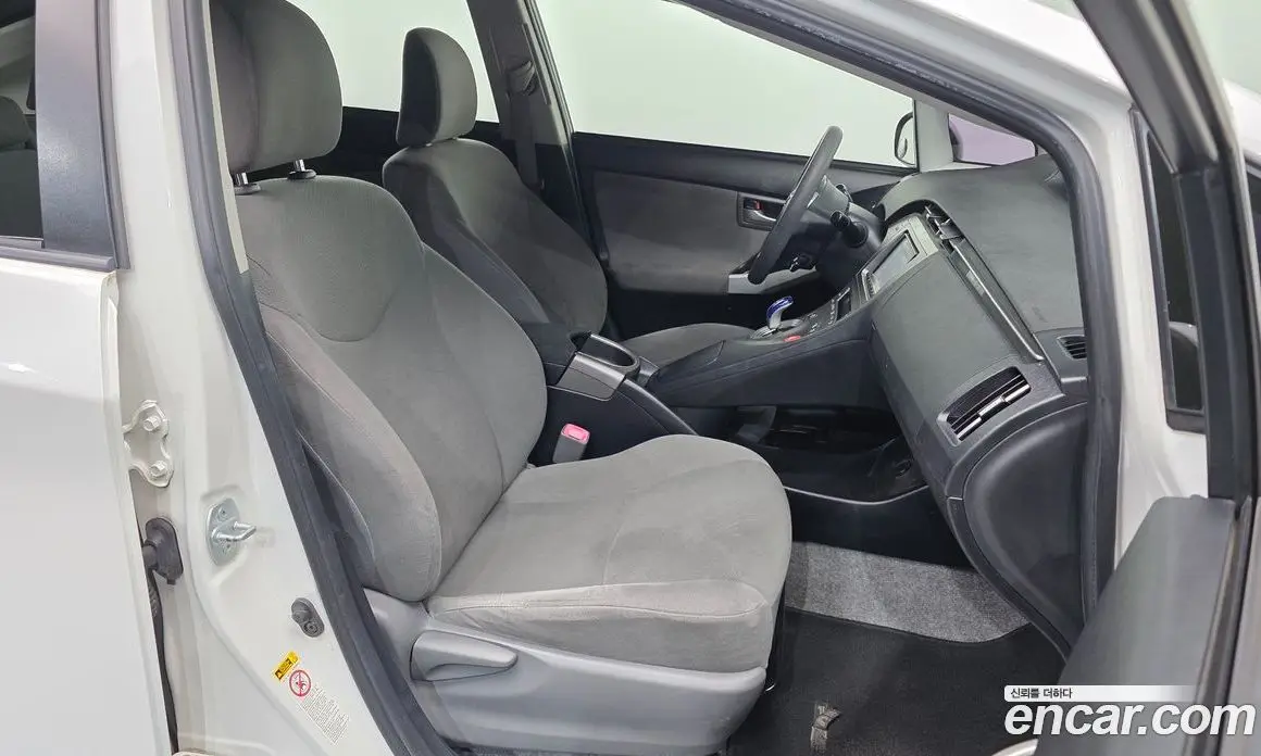 Toyota Prius 2013 1.8 АКПП, фото 11
