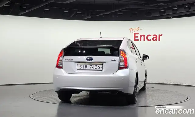 Toyota Prius 2013 1.8 АКПП, миниатюра 4