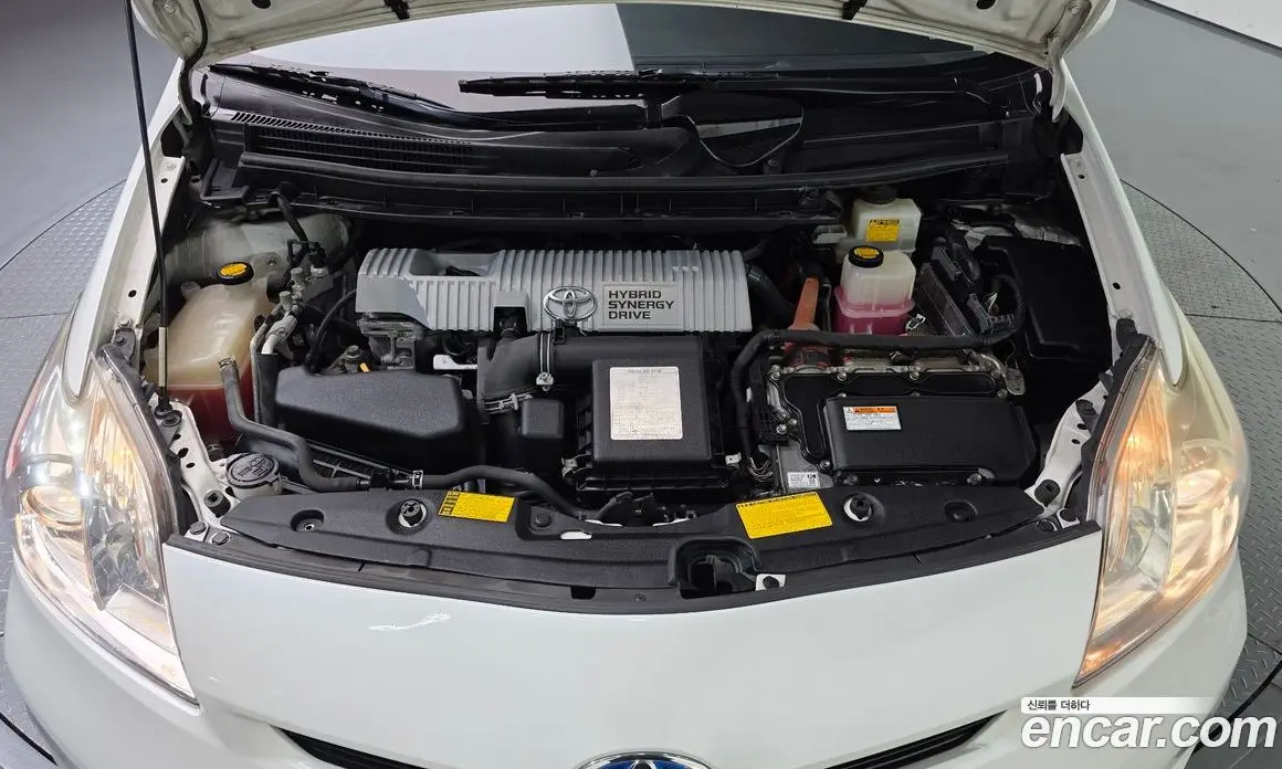 Toyota Prius 2013 1.8 АКПП, фото 6
