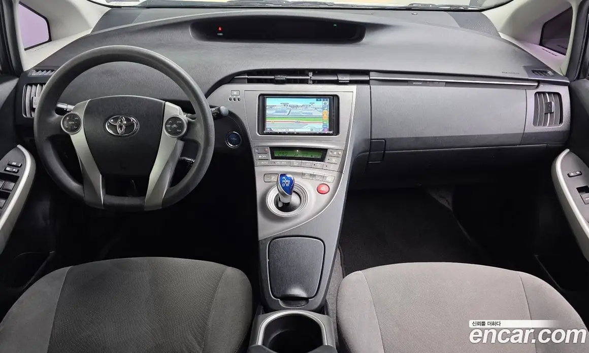 Toyota Prius 2013 1.8 АКПП, фото 7
