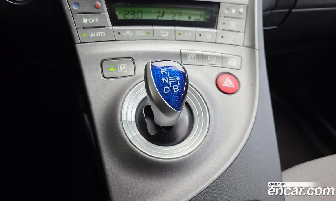 Toyota Prius 2013 1.8 АКПП, фото 9