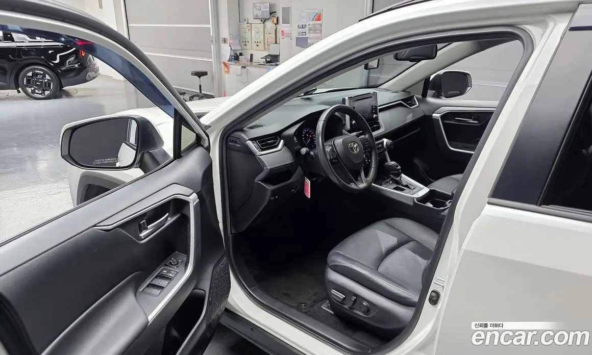 Toyota RAV4 2019 2.5 АКПП, фото 13