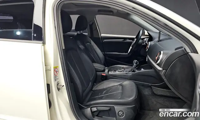 Audi A3 2015 1.6 АКПП, миниатюра 11