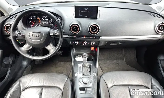 Audi A3 2015 1.6 АКПП, миниатюра 7