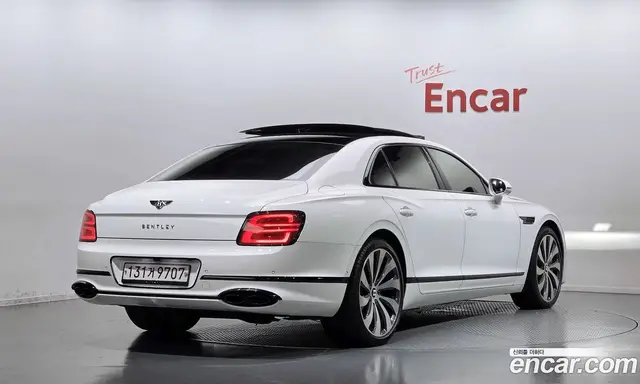 Bentley Flying Spur 2022 4.0 АКПП, миниатюра 2 Bentley Flying Spur 2022 4.0 АКПП, миниатюра 2