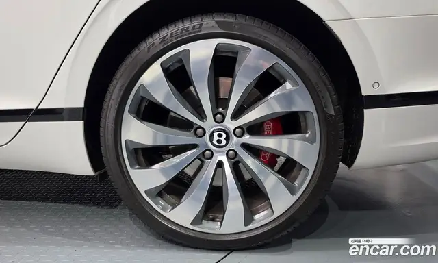 Bentley Flying Spur 2022 4.0 АКПП, миниатюра 7 Bentley Flying Spur 2022 4.0 АКПП, миниатюра 7