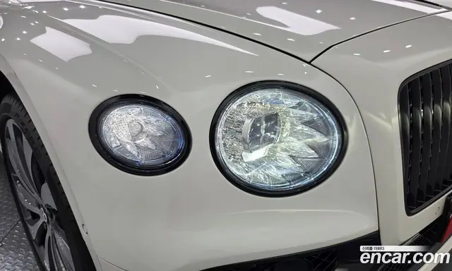 Bentley Flying Spur 2022 4.0 АКПП, миниатюра 8 Bentley Flying Spur 2022 4.0 АКПП, миниатюра 8
