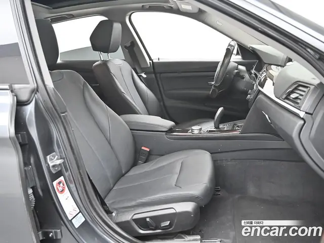 BMW 3 серия 2015 2.0 АКПП, миниатюра 10 BMW 3 серия 2015 2.0 АКПП, миниатюра 10