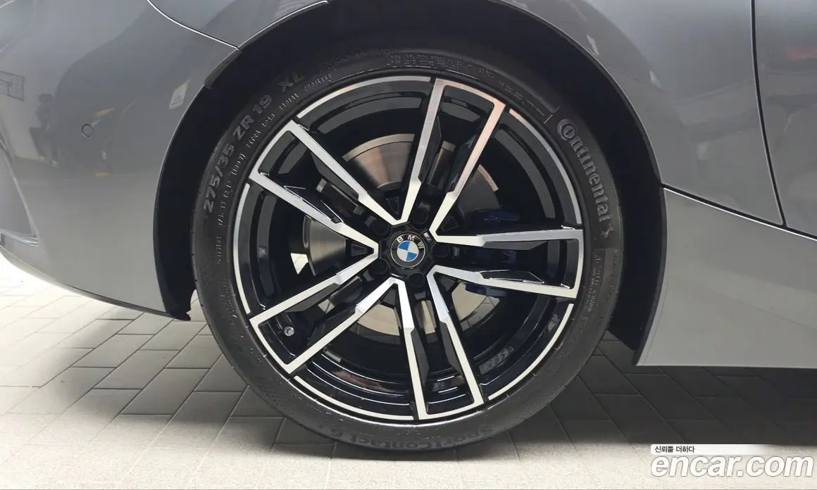 BMW Z4 2025 2.0 АКПП, фото 5
