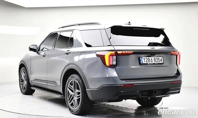 Ford Explorer 2025 2.3 АКПП, миниатюра 2 Ford Explorer 2025 2.3 АКПП, миниатюра 2