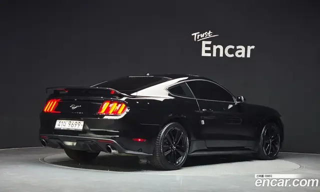 Ford Mustang 2017 2.3 АКПП, миниатюра 2