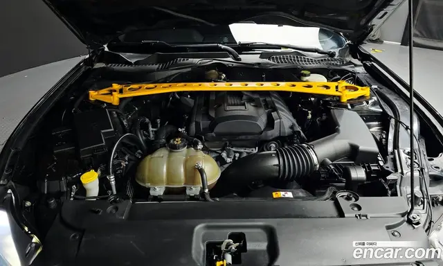Ford Mustang 2017 2.3 АКПП, миниатюра 6