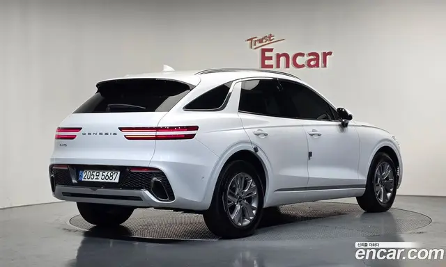 Genesis GV70, 2022, 24 258 км