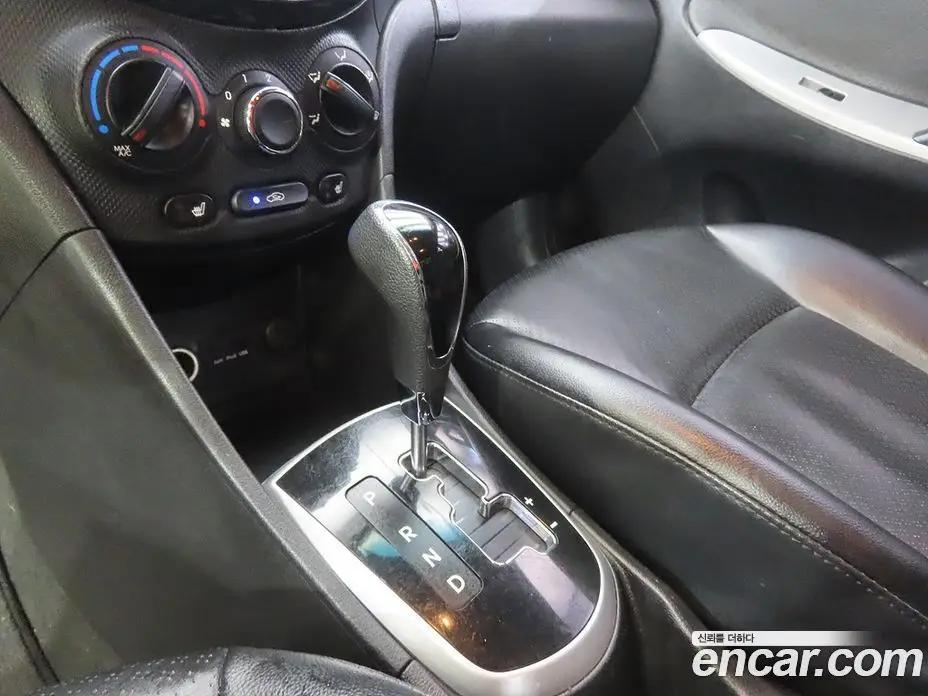 Hyundai Accent 2012 1.6 АКПП, фото 11
