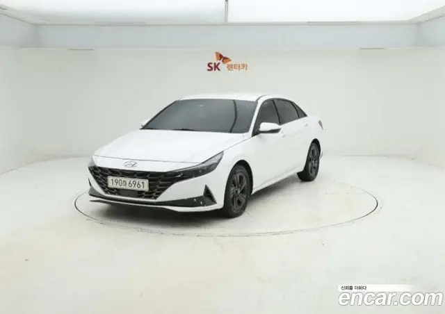 Hyundai Avante, 2023, 44 573 км