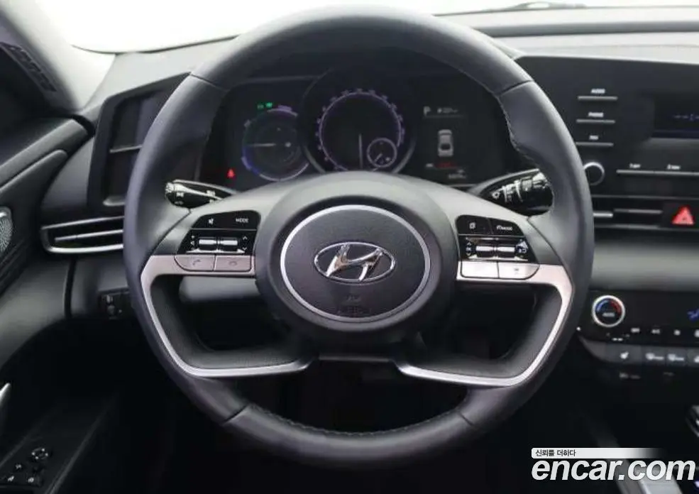 Hyundai Avante 2023 1.6 АКПП, фото 9