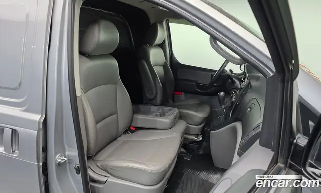 Hyundai Starex 2015 2.5 АКПП, миниатюра 11