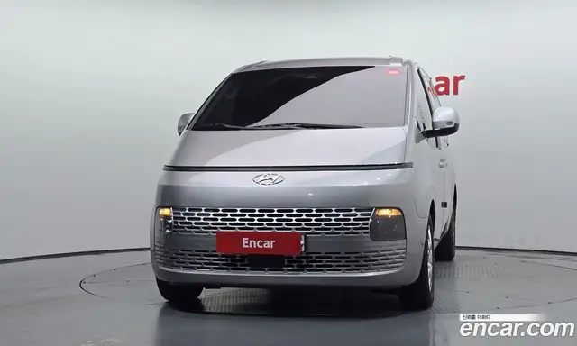 Hyundai Staria 2022 2.2 АКПП, миниатюра 3