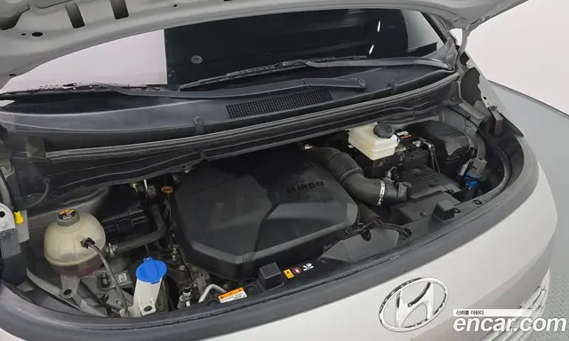 Hyundai Staria 2022 2.2 АКПП, миниатюра 6