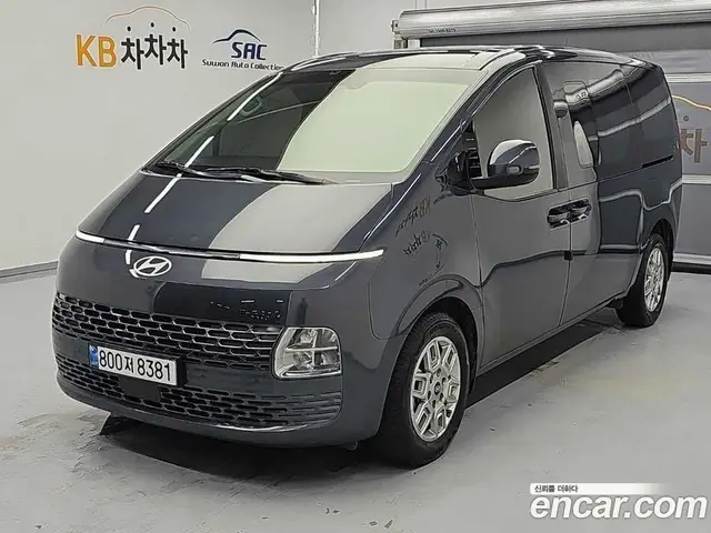 Hyundai Staria, 2024, 79 315 км