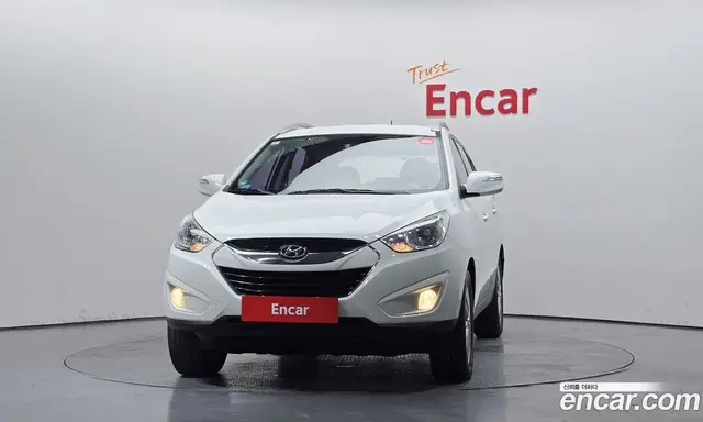 Hyundai Tucson 2009 2.0 АКПП, миниатюра 3