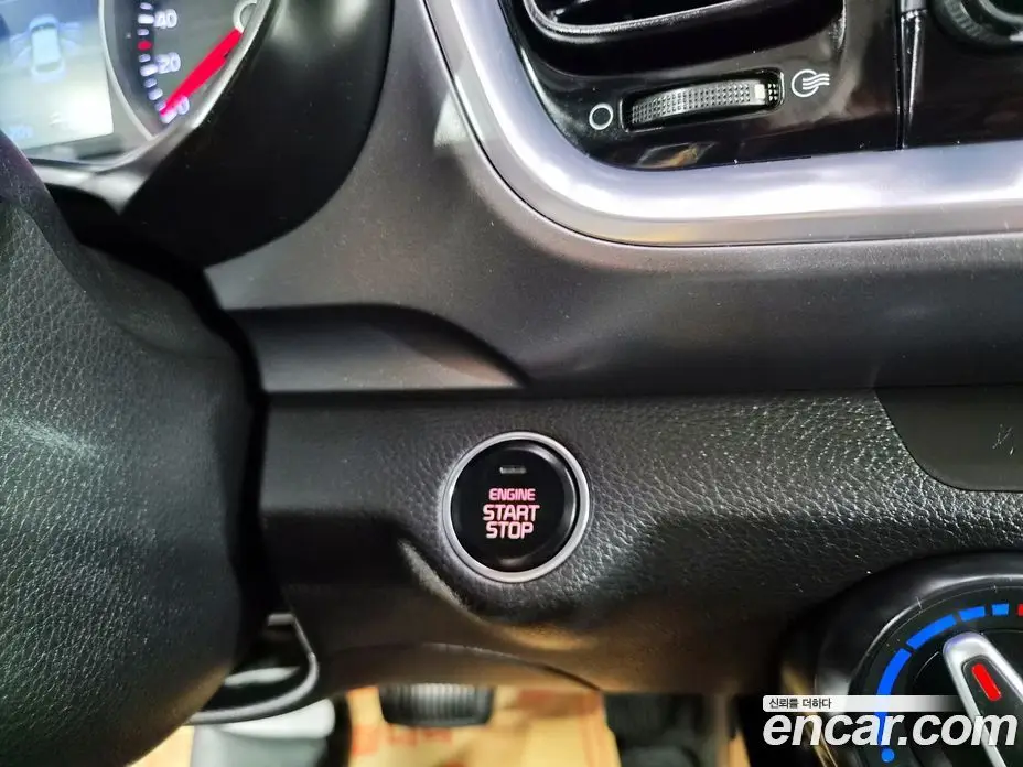 Kia Stonic 2017 1.6 АКПП, фото 12