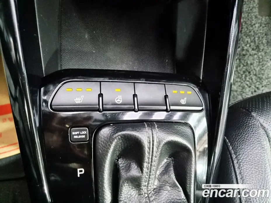 Kia Stonic 2017 1.6 АКПП, фото 13