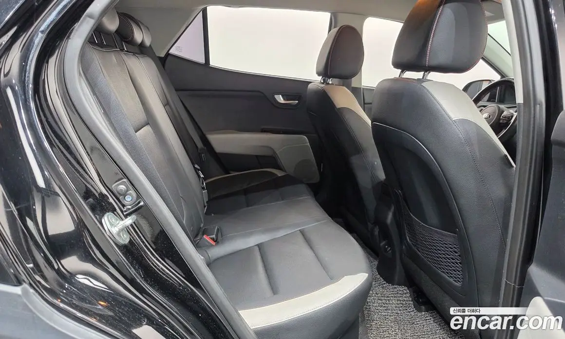 Kia Stonic 2018 1.6 АКПП, фото 12