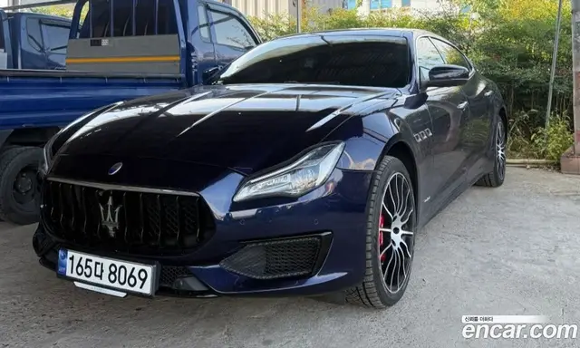 Maserati Quattroporte, 2018, 122 000 км