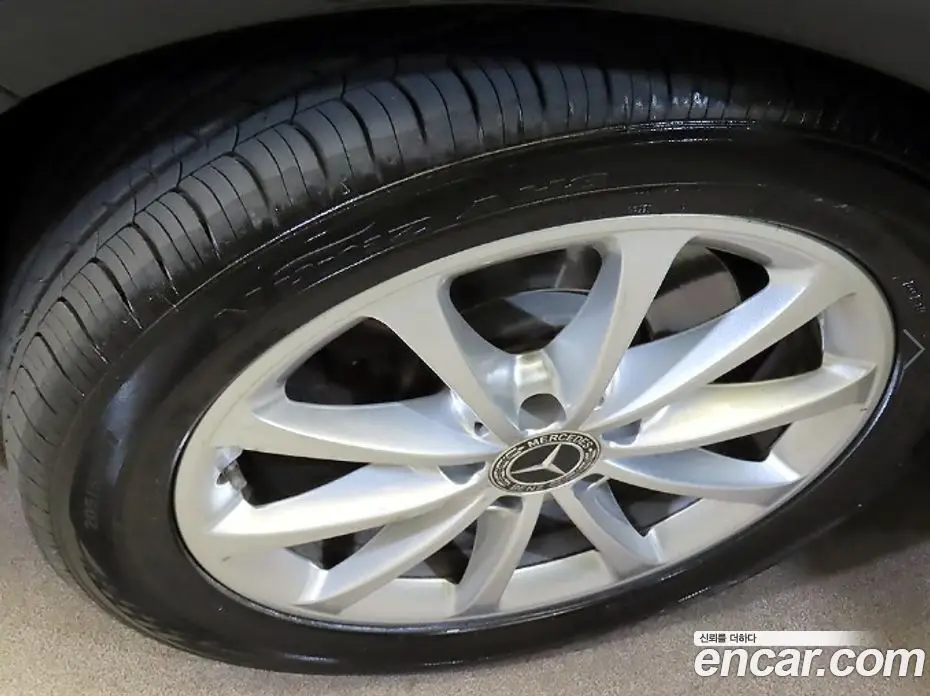 Mercedes-Benz A-Class 2019 2.0 АКПП, фото 20