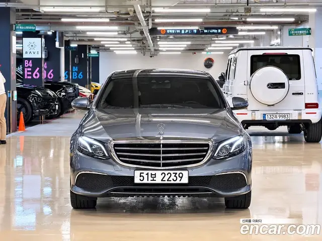Mercedes-Benz E-Class 2017 1.9 АКПП, миниатюра 3