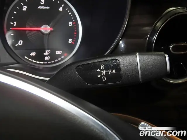 Mercedes-Benz V-Class 2021 1.9 АКПП, миниатюра 11